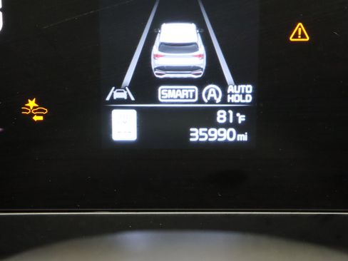 Used 2024 Kia Sportage LX image 38