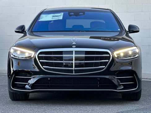 New 2026 Mercedes-Benz S 580 4MATIC Sedan image 3