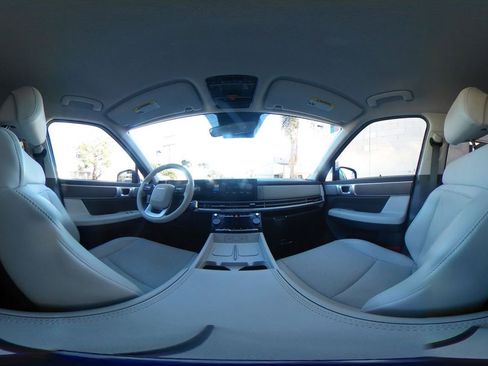 Used 2025 Hyundai Santa Fe SEL image 44