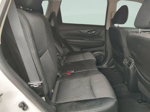 Used 2020 Nissan Rogue S w/ Special Edition Package FWD image 30