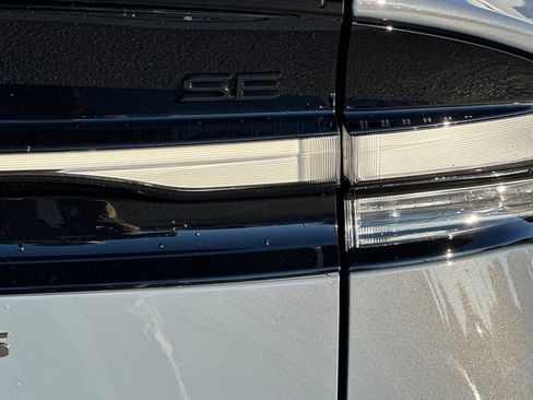 New 2026 Toyota Prius Plug-In Hybrid image 32