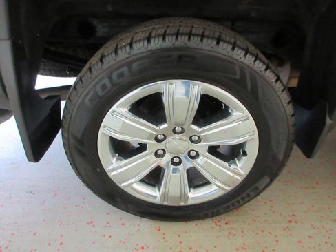 Used 2017 GMC Sierra 1500 SLT image 26