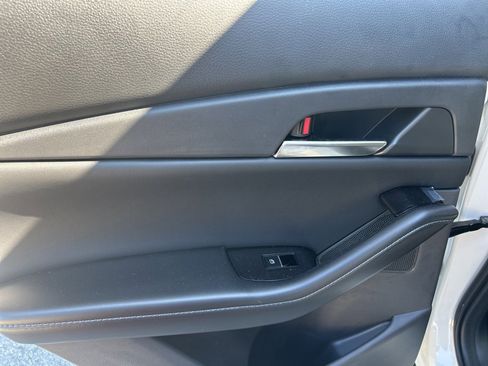 Used 2025 MAZDA CX-30 AWD 2.5 S w/ Preferred Package image 13