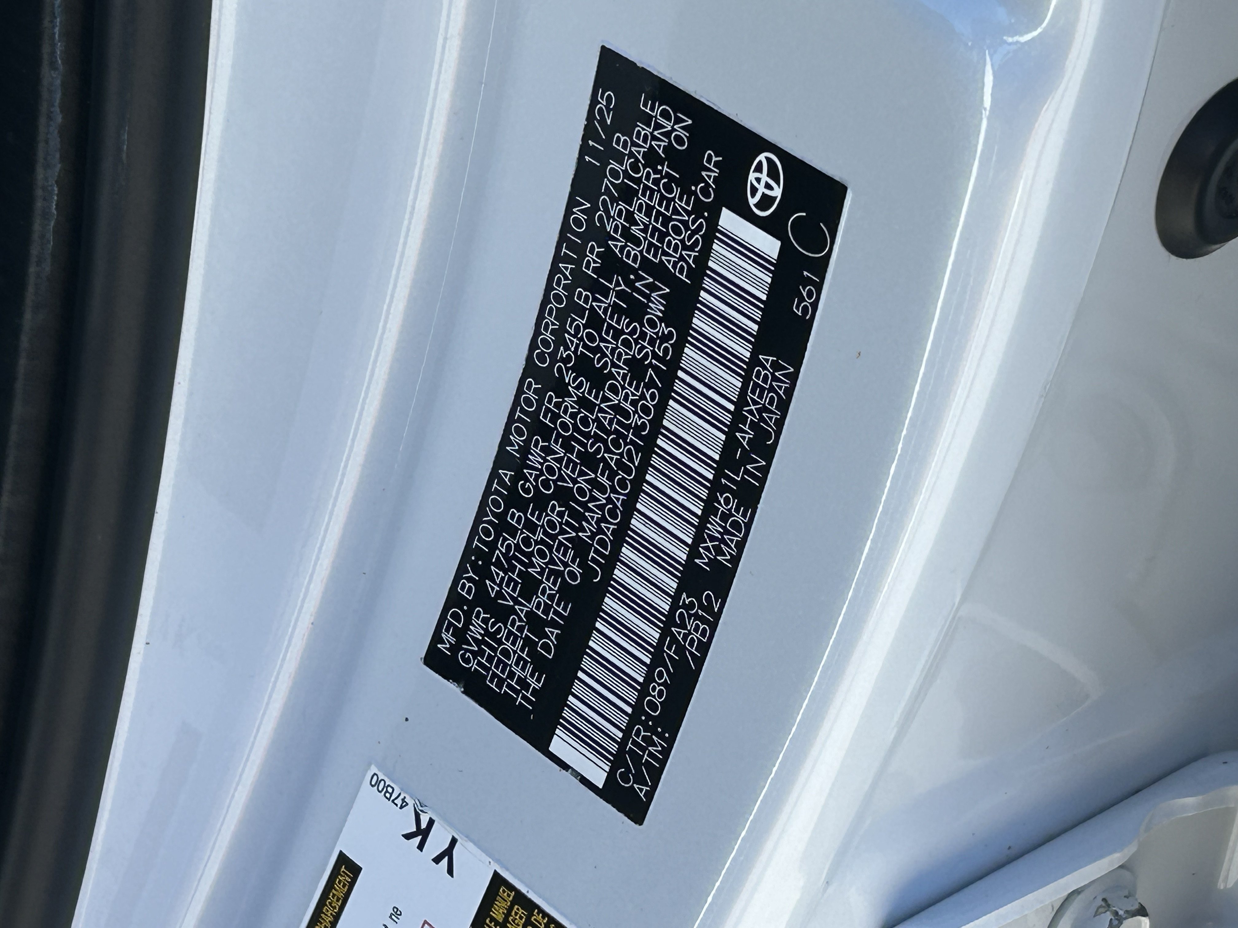 Certified 2026 Toyota Prius Plug-In Hybrid FWD image 30