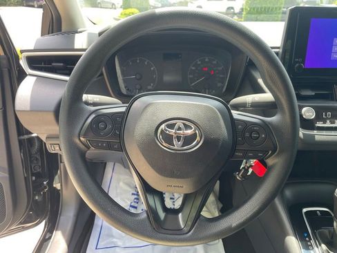 Used 2024 Toyota Corolla LE FWD image 23