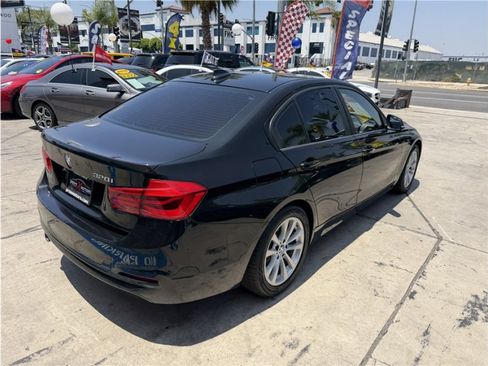 Used 2018 BMW 320i Sedan RWD image 14