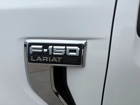 Used 2021 Ford F150 Lariat w/ Equipment Group 502A High AWD/4WD image 9