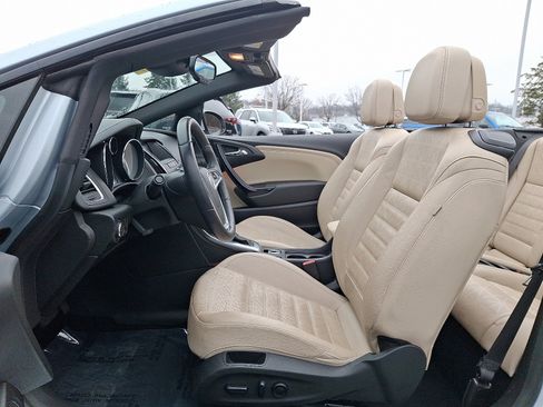 Used 2018 Buick Cascada Premium image 13