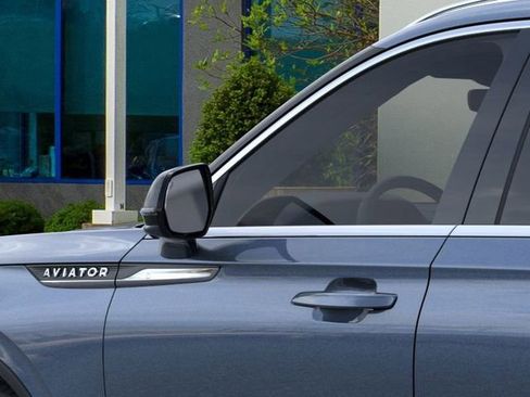 New 2026 Lincoln Aviator AWD image 20
