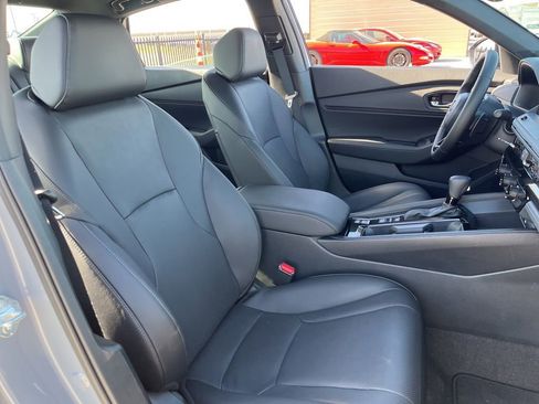 Used 2025 Honda Accord Sport image 29