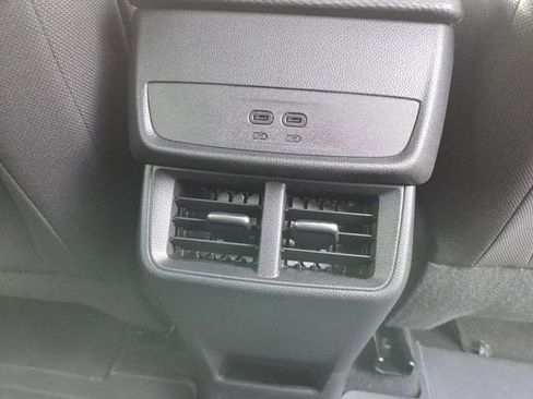 New 2026 Chevrolet Equinox LT w/ Safety and Technology Package FWD image 15