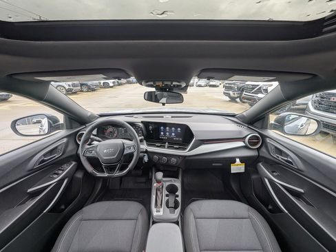 New 2026 Chevrolet Trax RS w/ Sunroof Package image 17