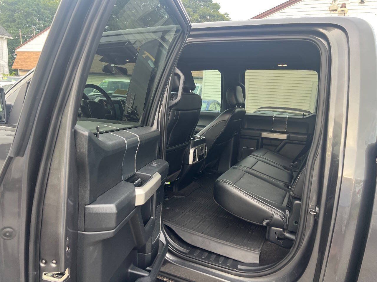 Used 2020 Ford F150 Lariat AWD/4WD image 13