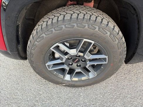 New 2026 GMC Terrain AT4 w/ Convenience Package III image 10