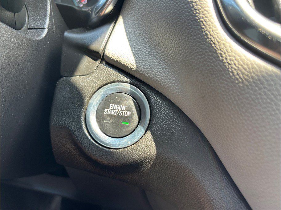 Used 2023 Chevrolet Equinox LS FWD image 24