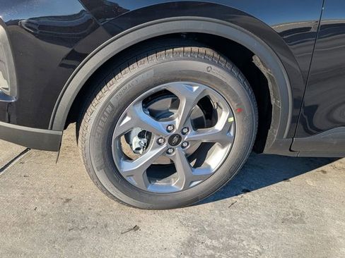 New 2026 Ford Escape ST-Line FWD image 5