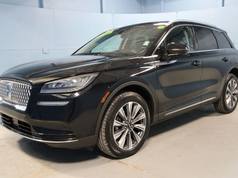 Used 2022 Lincoln Corsair Reserve w/ Luxury Package image 32