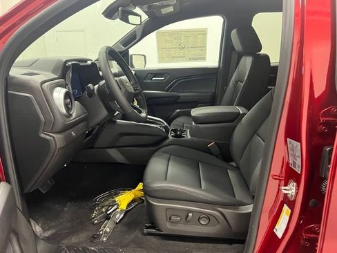 New 2026 Chevrolet Colorado LT w/ LT Convenience Package AWD/4WD image 6