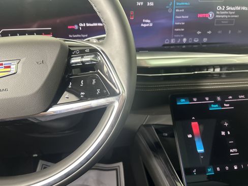 New 2025 Cadillac Escalade Sport w/ Touring Package image 20