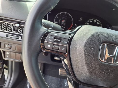 Used 2023 Honda Civic Sport image 19