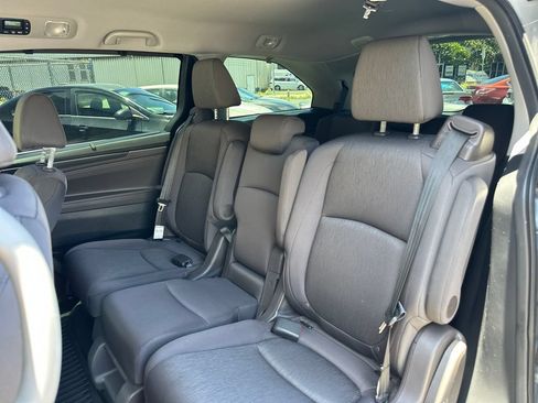 Used 2019 Honda Odyssey EX image 14