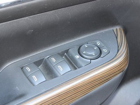 Used 2023 GMC Acadia SLE w/ Driver Convenience Package image 21