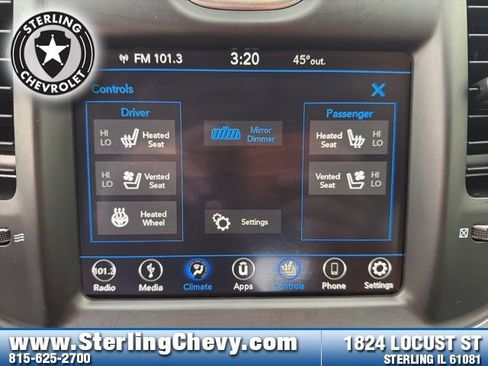 Used 2019 Chrysler 300 Limited image 20