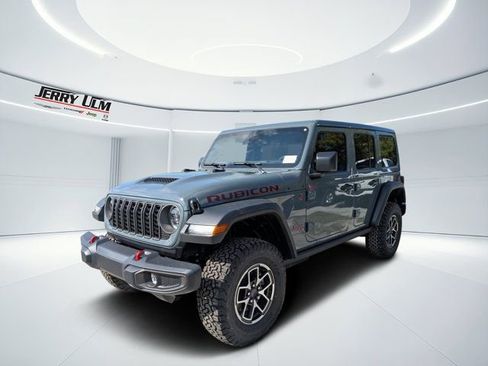 New 2026 Jeep Wrangler Unlimited Rubicon AWD/4WD image 7