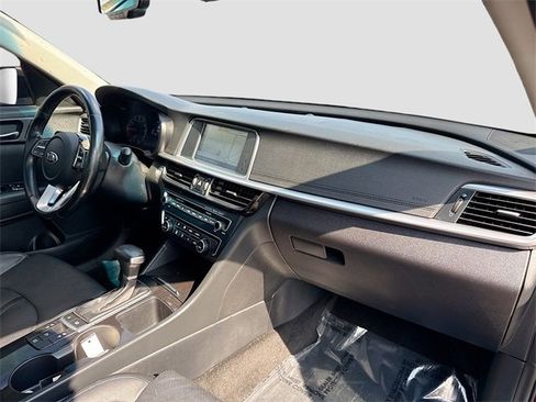 Used 2019 Kia Optima EX w/ EX Premium Package image 32