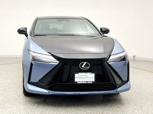 Used 2023 Lexus RZ 450e Premium w/ Technology Package image 2