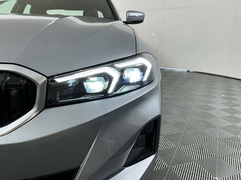 Certified 2025 BMW 330i Sedan w/ Convenience Package RWD image 8