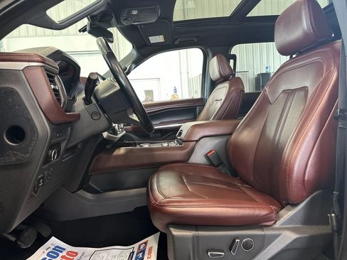 Used 2024 Ford Expedition Max Limited AWD/4WD image 21