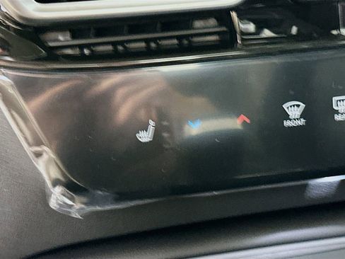 New 2026 Nissan Sentra SV w/ SV Convenience Package FWD image 27