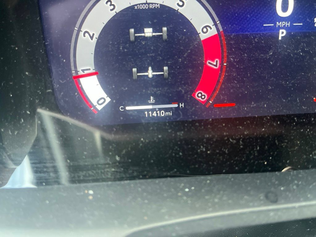 Used 2025 Toyota 4Runner TRD Sport AWD/4WD image 18