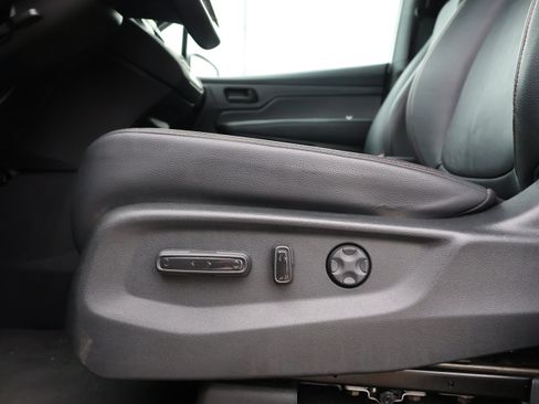 Used 2025 Honda Odyssey Sport-L image 25