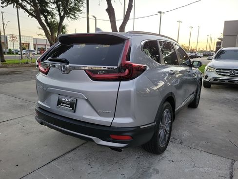 Used 2020 Honda CR-V Touring image 3