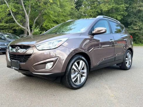 Used 2014 Hyundai Tucson Limited w/ Technology Package 02 FWD image 3