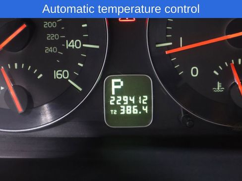 Used 2008 Volvo S40 T5 image 2