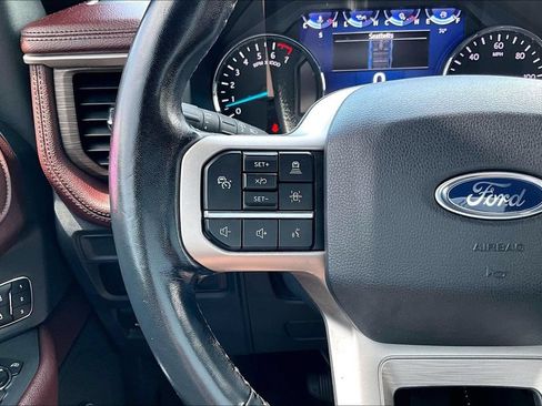 Used 2022 Ford Expedition Max Limited RWD image 10