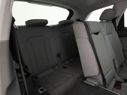 Used 2023 Audi Q7 3.0T Premium Plus image 20