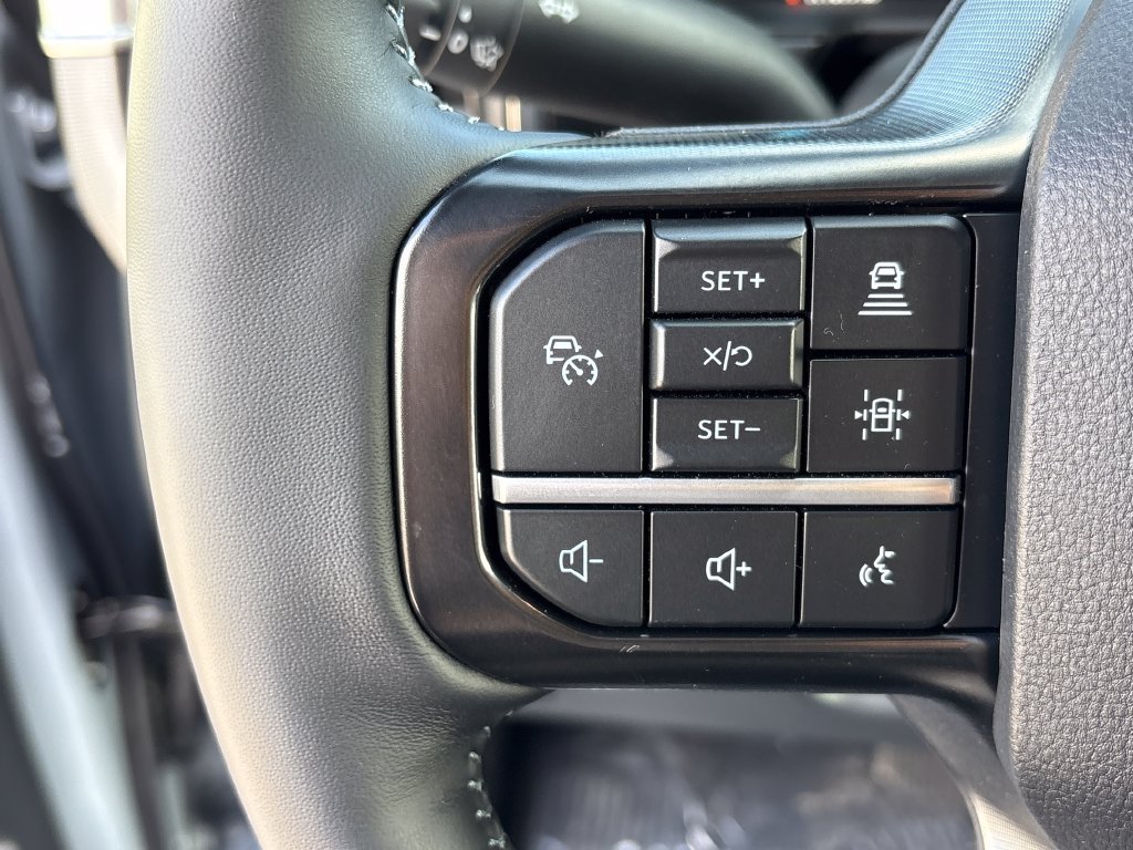New 2026 Ford F350 Platinum AWD/4WD image 17