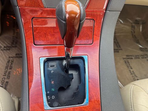 Used 2011 Lexus ES 350 image 19