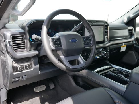 New 2025 Ford F250 Lariat w/ Lariat Ultimate Package image 4
