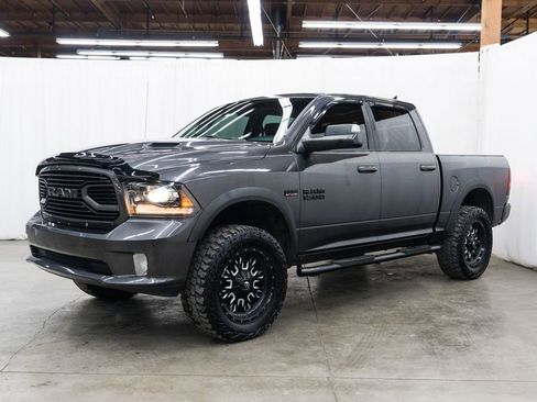 Used 2018 RAM 1500 Sport image 3