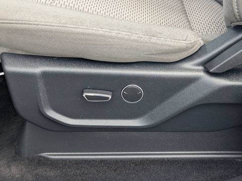 Used 2018 Ford F150 XLT w/ Equipment Group 301A Mid AWD/4WD image 18