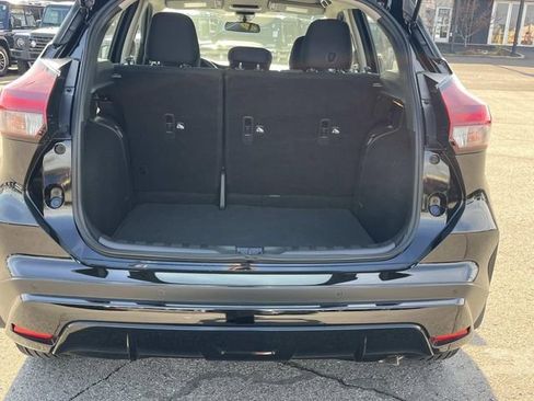 Certified 2025 Nissan Kicks Play S FWD image 12