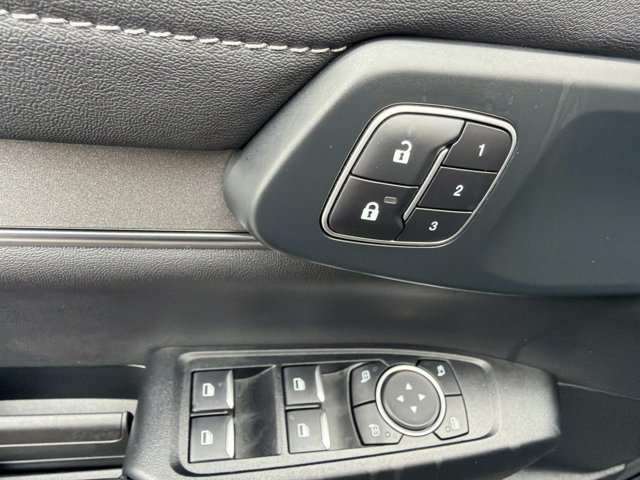 Used 2025 Ford Ranger Lariat AWD/4WD image 9