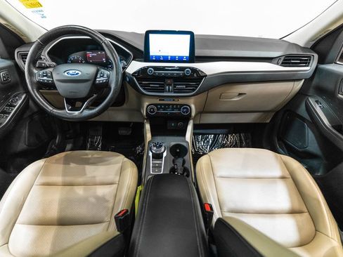 Used 2020 Ford Escape SEL AWD/4WD image 13