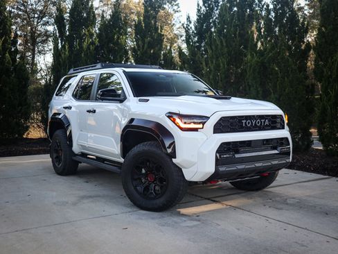 Used 2025 Toyota 4Runner TRD Pro image 2