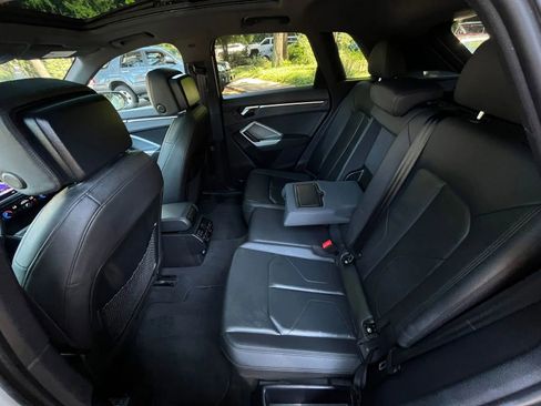 Used 2021 Audi Q3 2.0T Premium image 9
